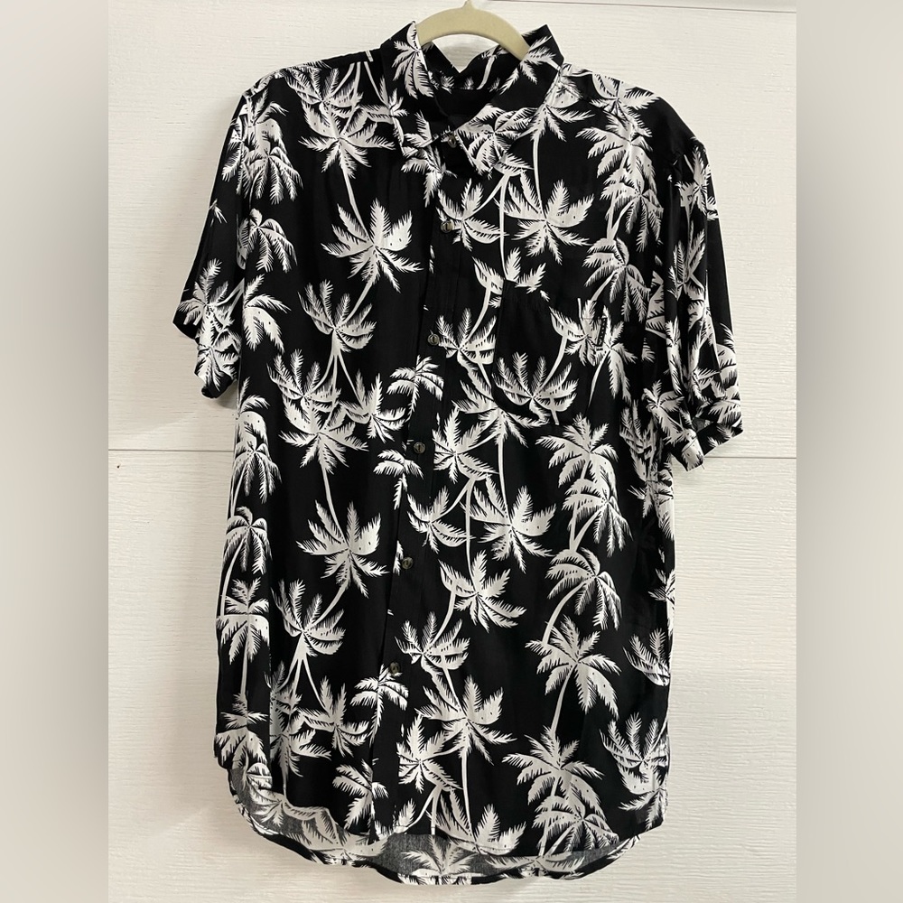 Rusty Pinnacle Cuban short sleeve shirt